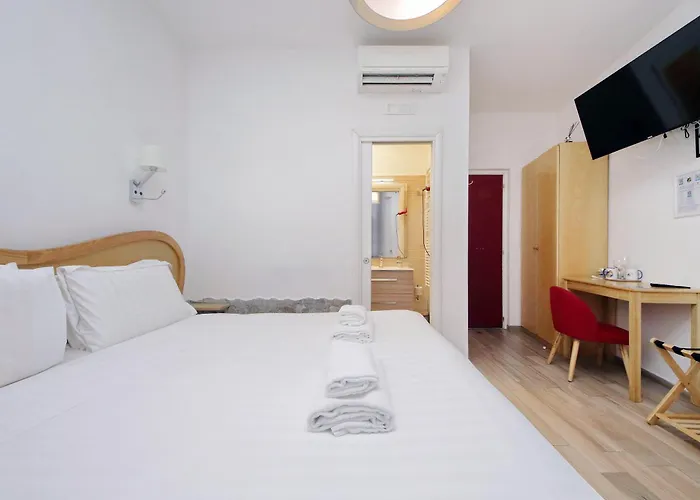 Gasthuis Trastevere Deluxe 4*